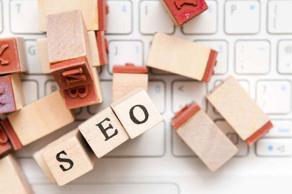 網站seo優化后流量由哪些因素決定?(seo手機流量軟件)